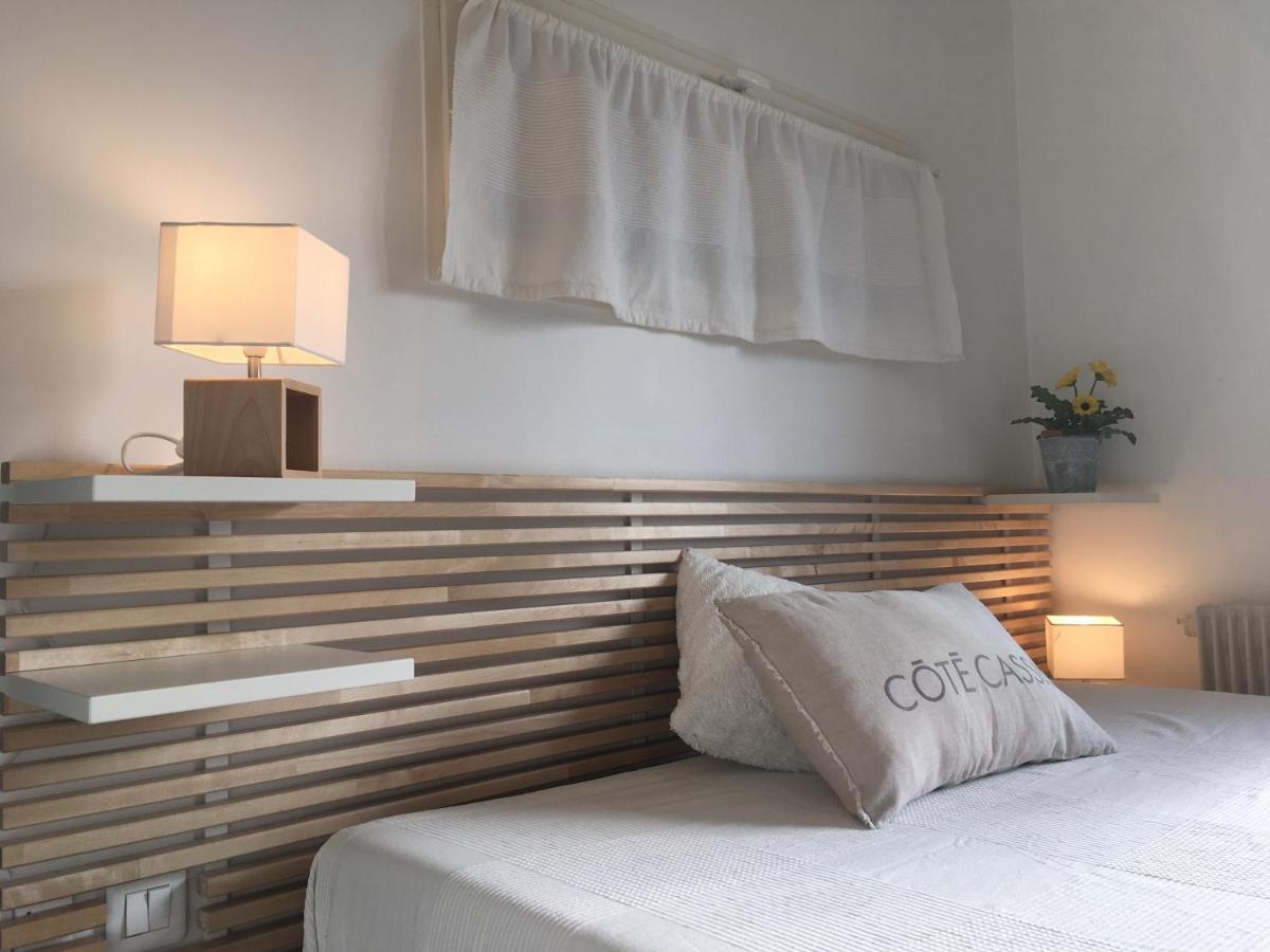 Large Private Garden, Quiet 2-Bedroom Apartment, Air Conditioning, Wifi, Parking Каси Екстериор снимка