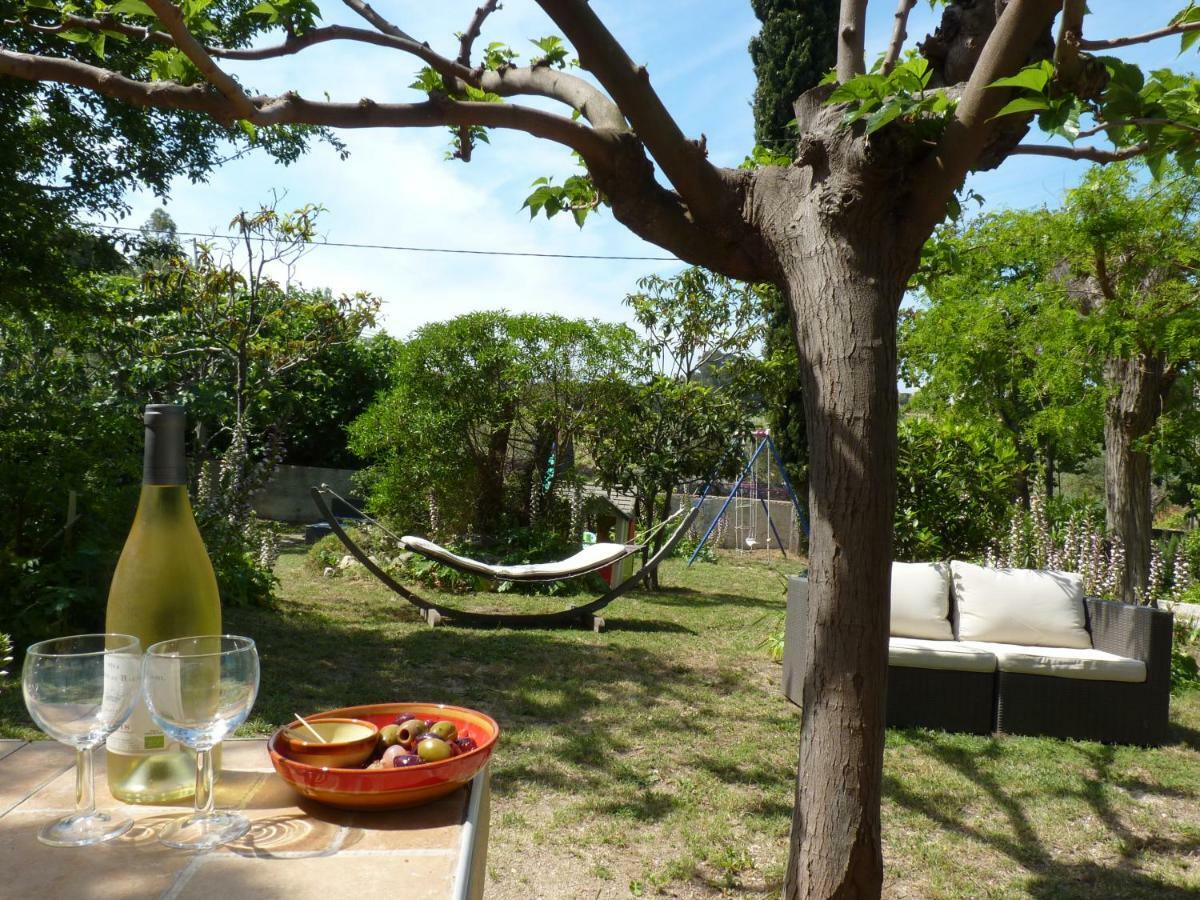 Large Private Garden, Quiet 2-Bedroom Apartment, Air Conditioning, Wifi, Parking Каси Екстериор снимка