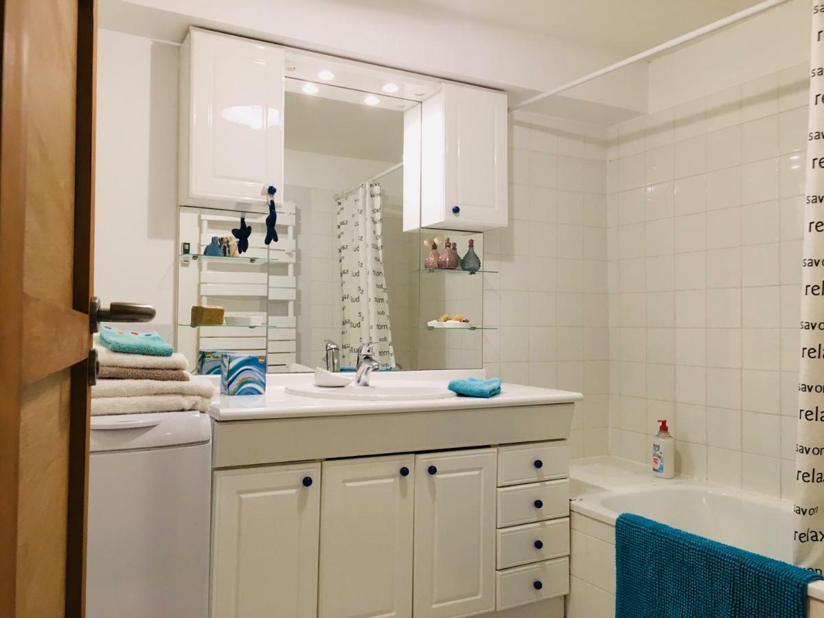 Large Private Garden, Quiet 2-Bedroom Apartment, Air Conditioning, Wifi, Parking Каси Екстериор снимка